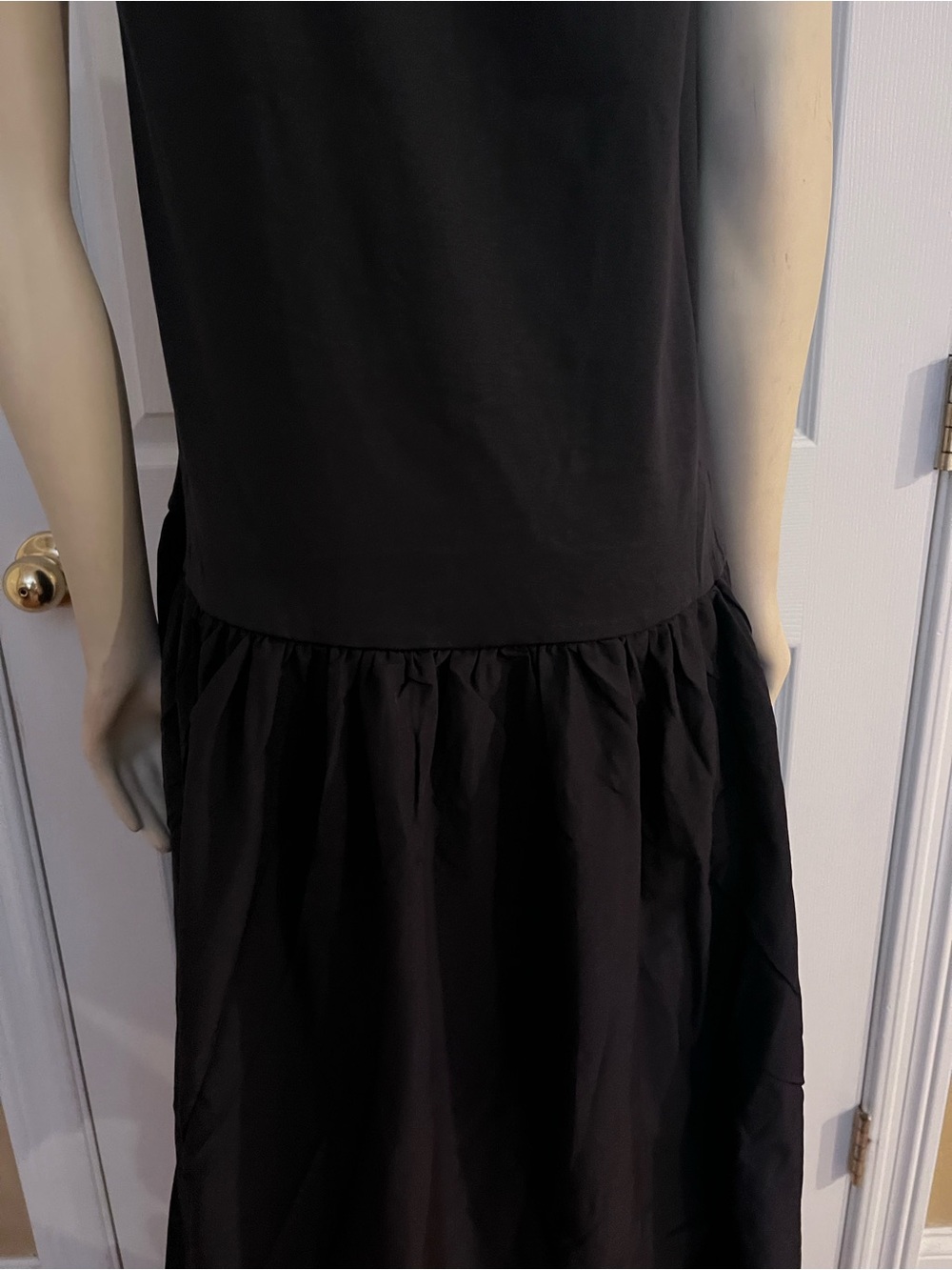 SLEEVELESS DROPPED-WAIST MAXI DRESS - Picture 14 of 14
